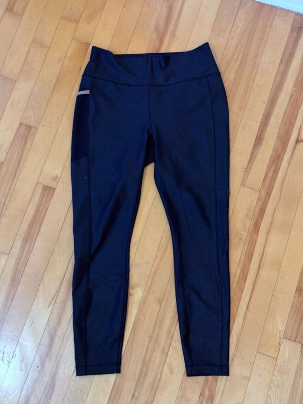 Lolë Burst Snake Skin Leggings (XL)